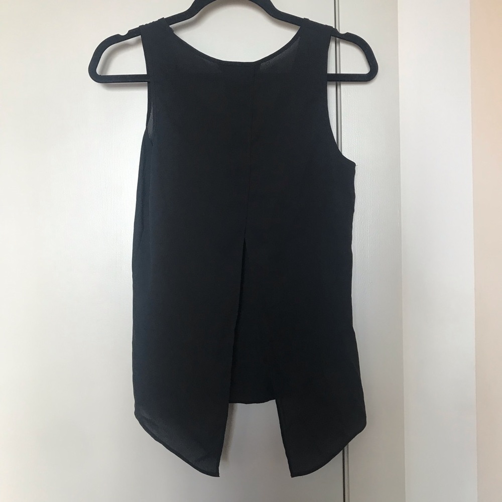 ✨Moving Sale✨ Express Split Back Black Tank Top XS